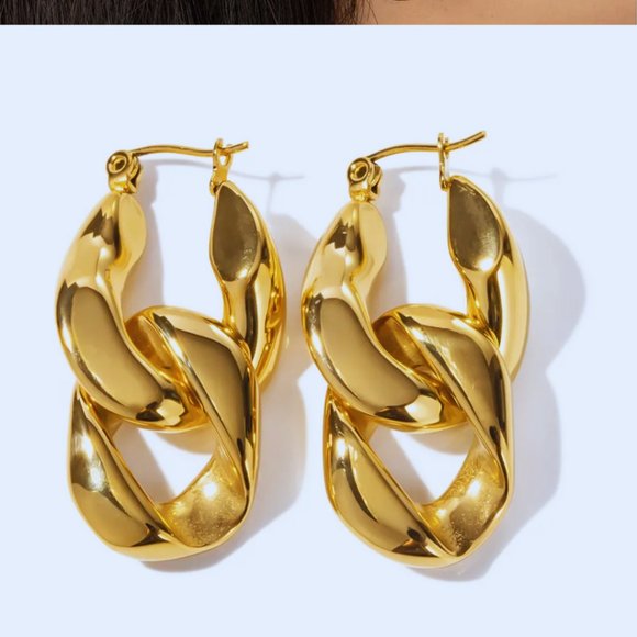 Dolce Vita Earrings - Picture 3 of 3